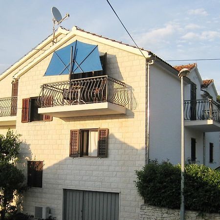 Apartments Raic 苏佩塔尔 外观 照片