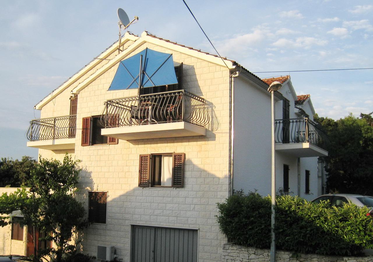 Apartments Raic 苏佩塔尔 外观 照片